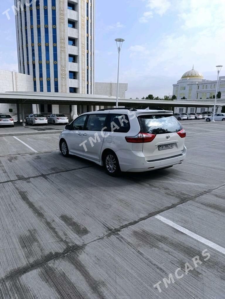 Toyota Sienna 2019 - 530 000 TMT - Çoganly - img 3