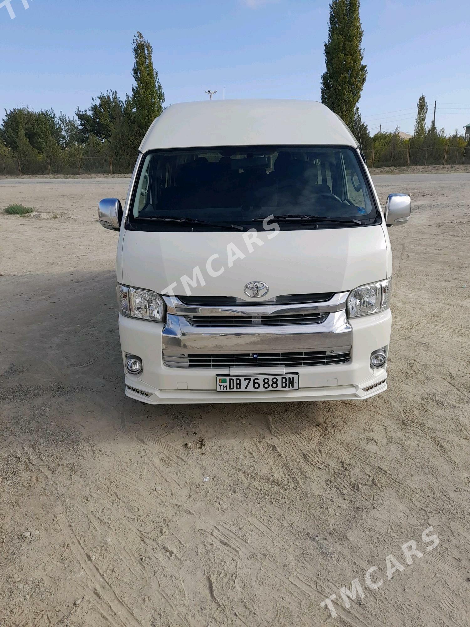 Toyota Hiace 2015 - 480 000 TMT - Balkanabat - img 2