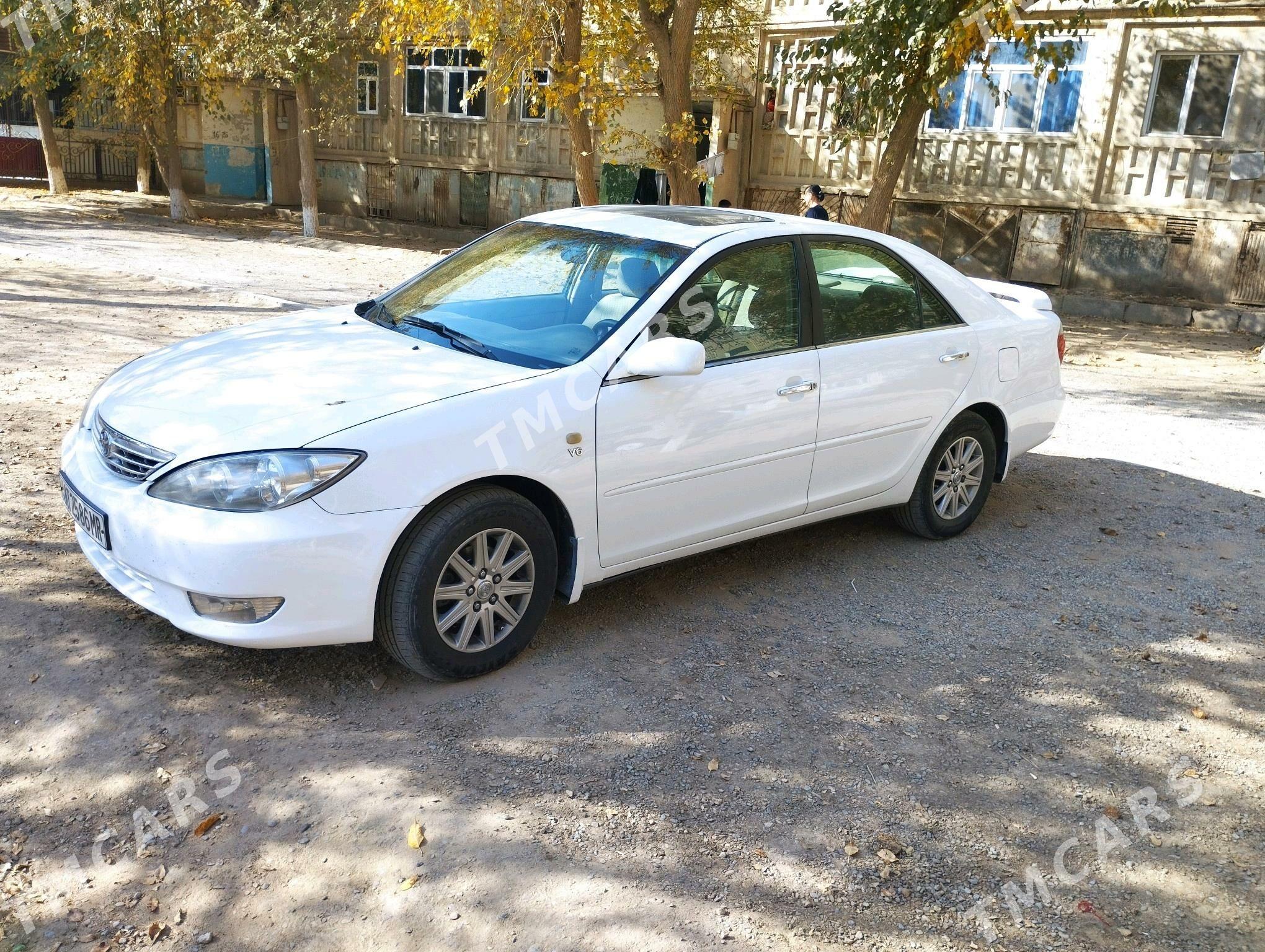 Toyota Camry 2004 - 155 000 TMT - Мары - img 2