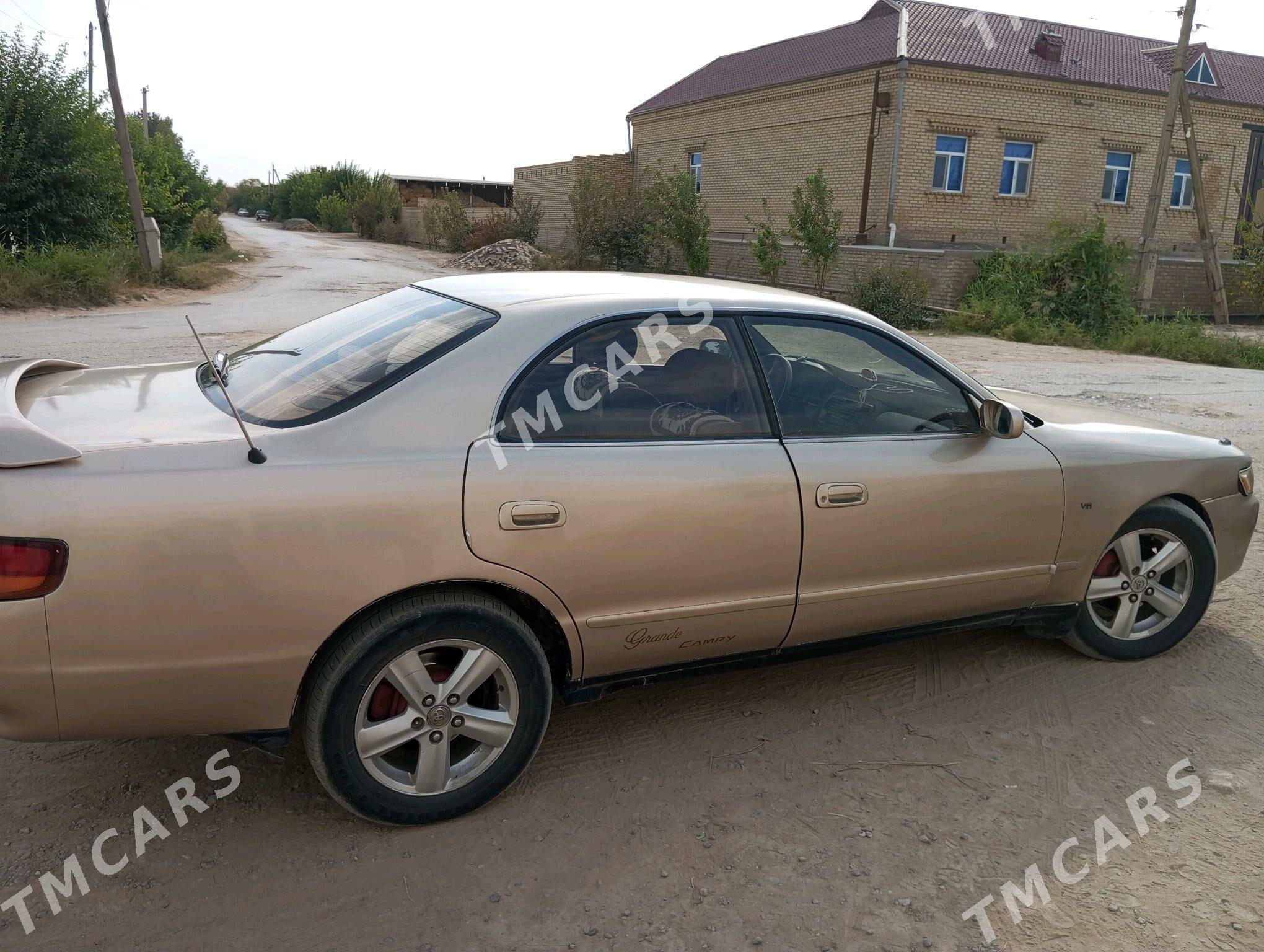 Toyota Chaser 1993 - 35 000 TMT - Halaç - img 2