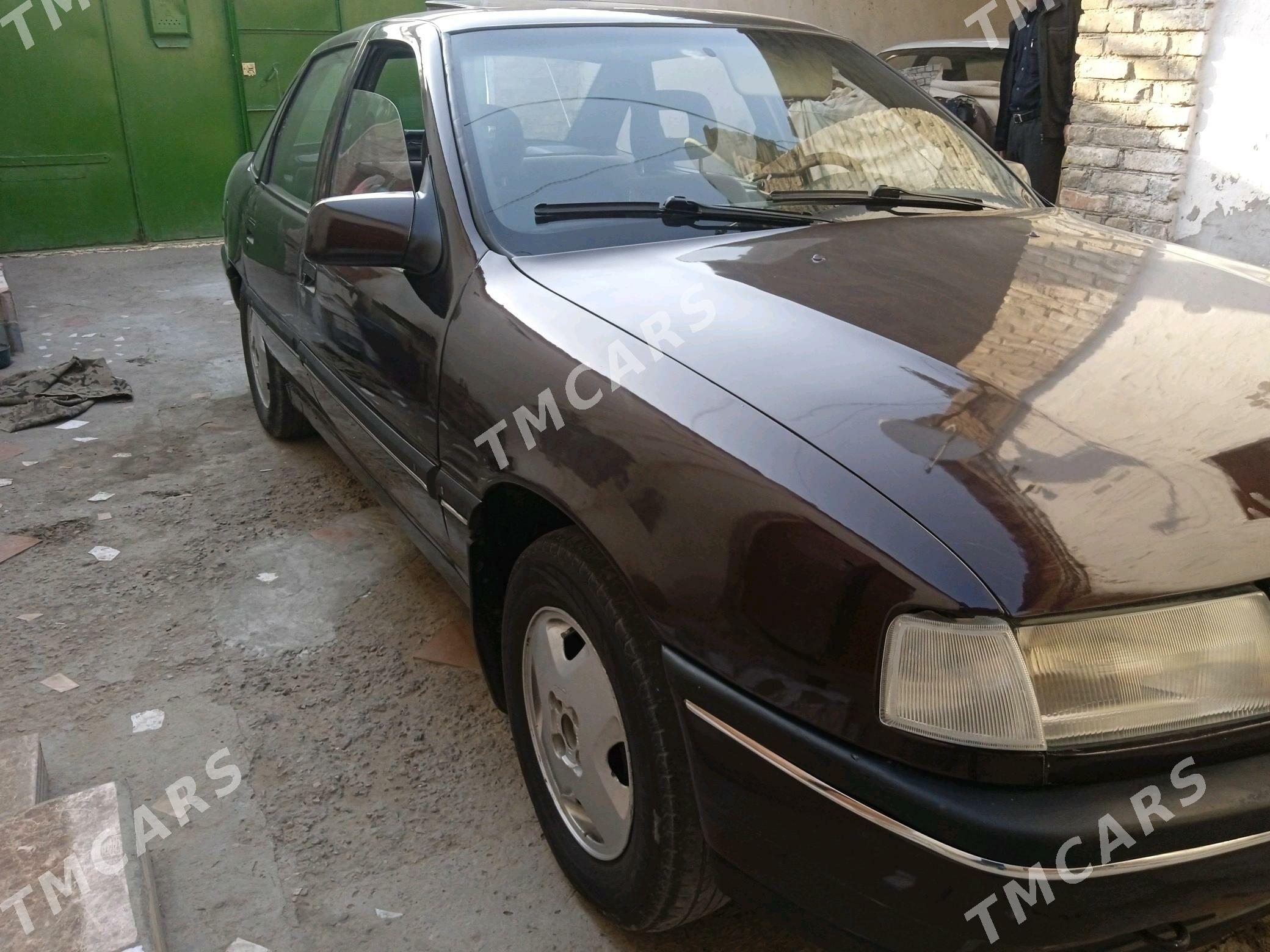 Opel Vectra 1991 - 28 000 TMT - Чарджоу - img 2