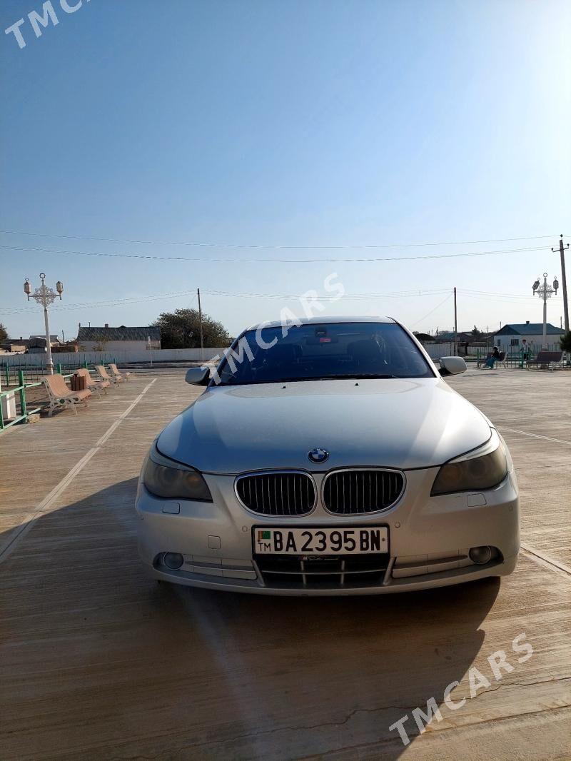 BMW E60 2004 - 130 000 TMT - Balkanabat - img 2