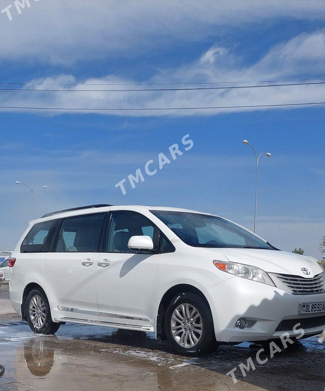 Toyota Sienna 2016 - 345 000 TMT - "Altyn Asyr" Gündogar bazary (Jygyllyk) - img 6