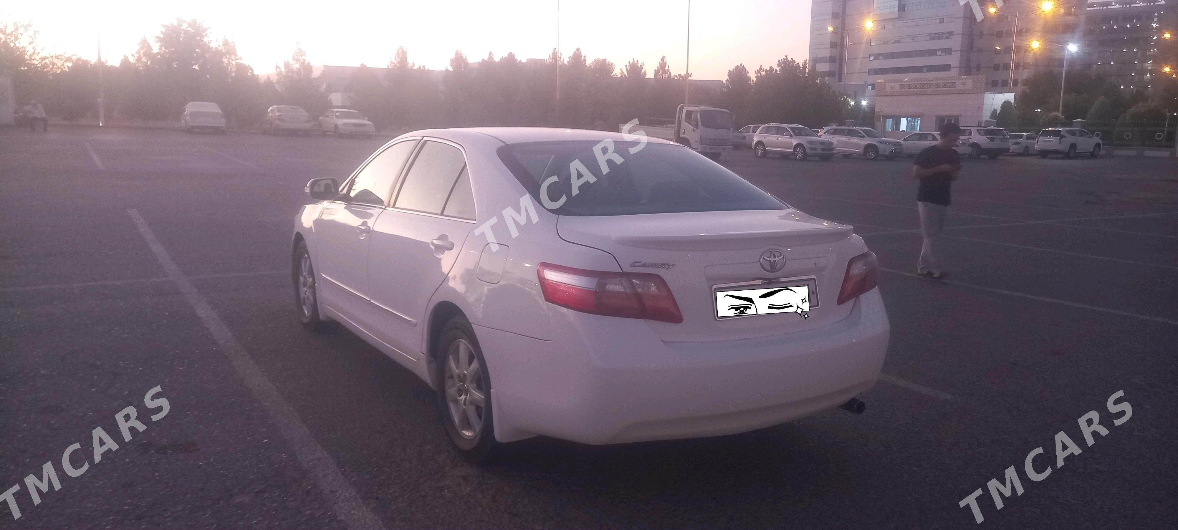 Toyota Camry 2006 - 125 000 TMT - Кака - img 4