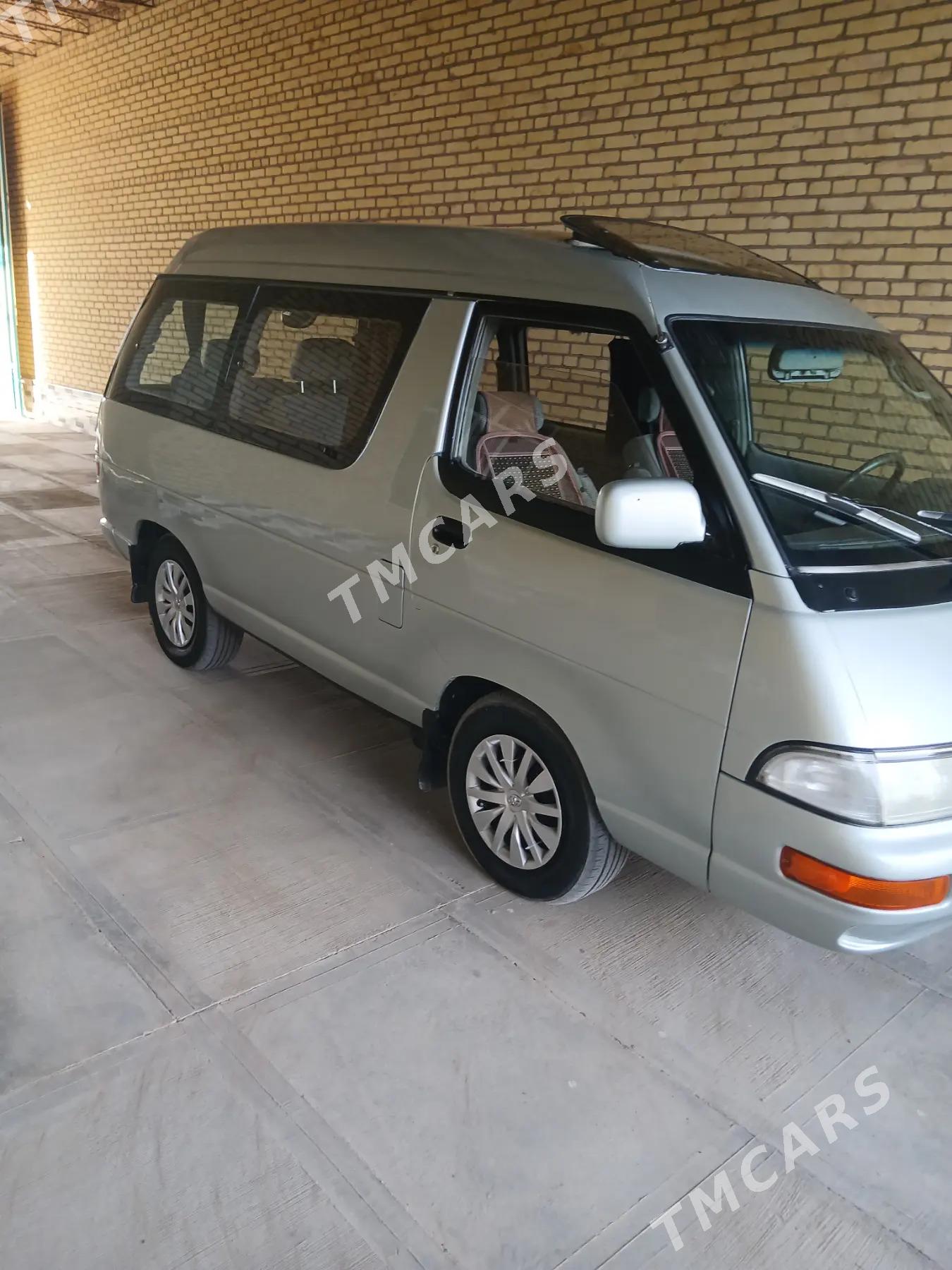 Toyota Town Ace 1992 - 55 000 TMT - Саят - img 2