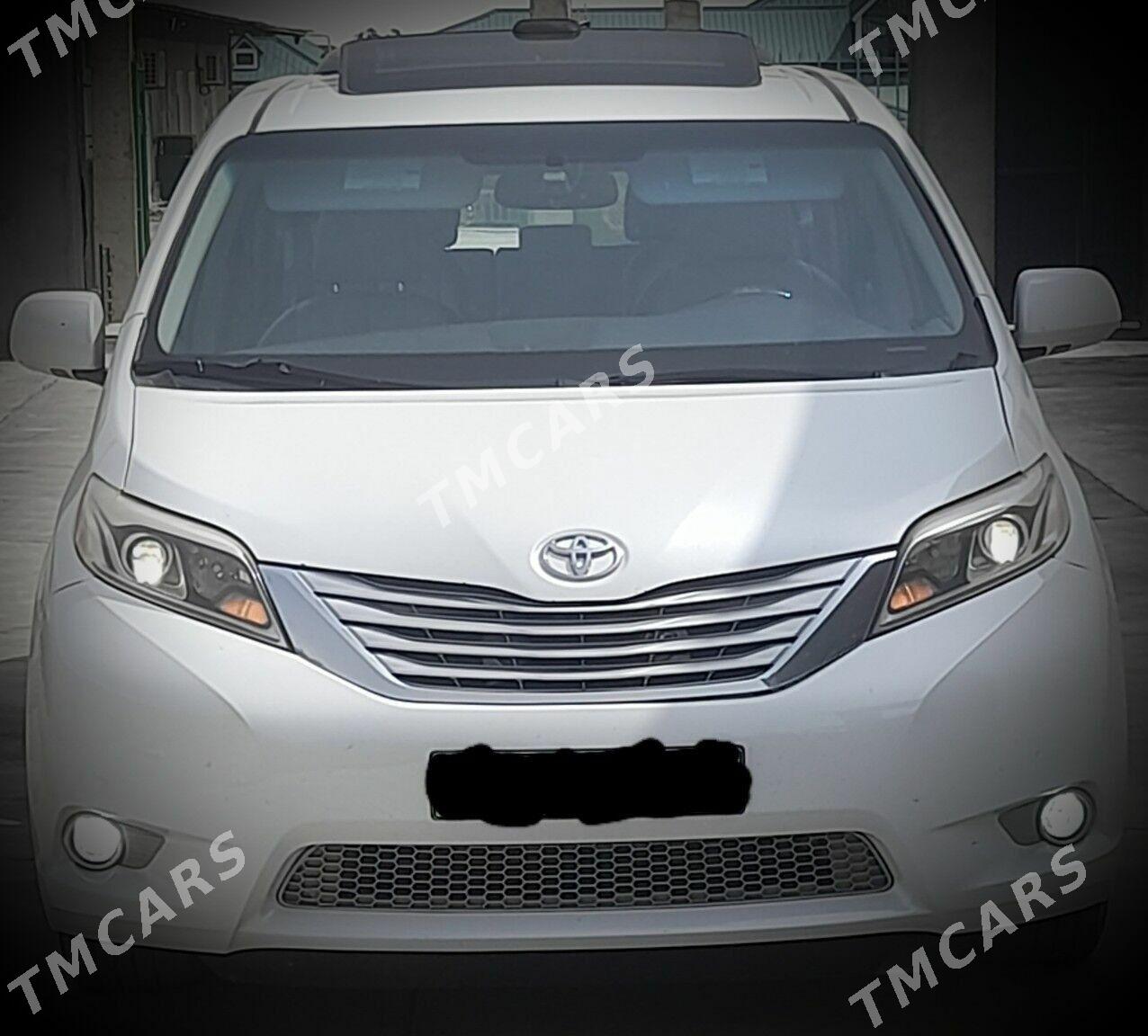 Toyota Sienna 2010 - 278 000 TMT - Änew - img 2