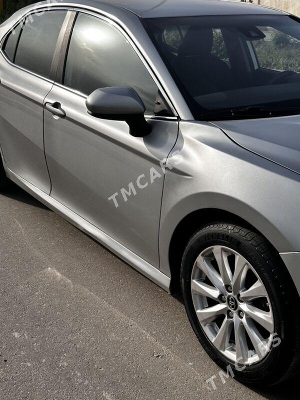 Toyota Camry 2020 - 290 000 TMT - Aşgabat - img 3