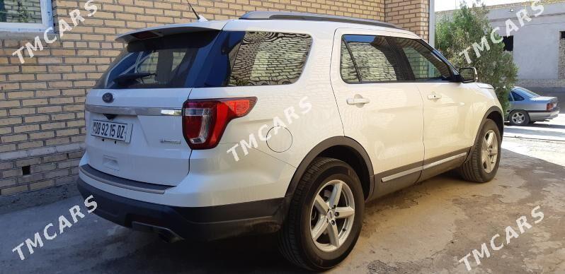 Ford Explorer 2019 - 330 000 TMT - Дашогуз - img 4