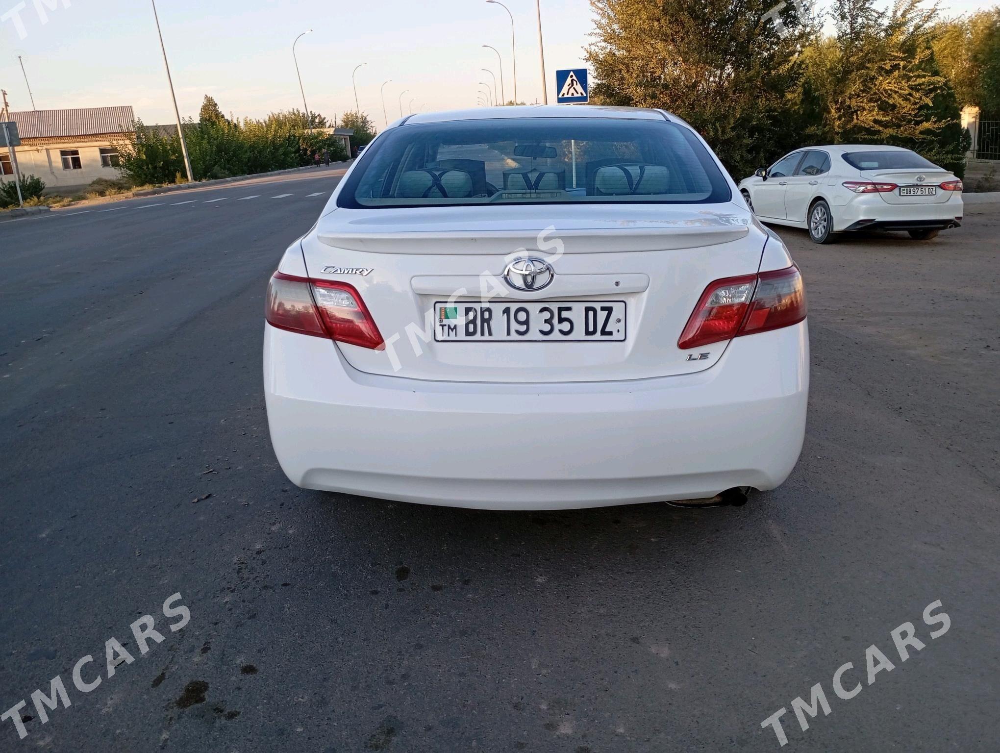 Toyota Camry 2007 - 125 000 TMT - Акдепе - img 2