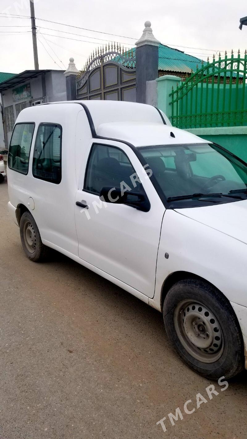 Volkswagen Caddy 2005 - 39 000 TMT - Анев - img 2