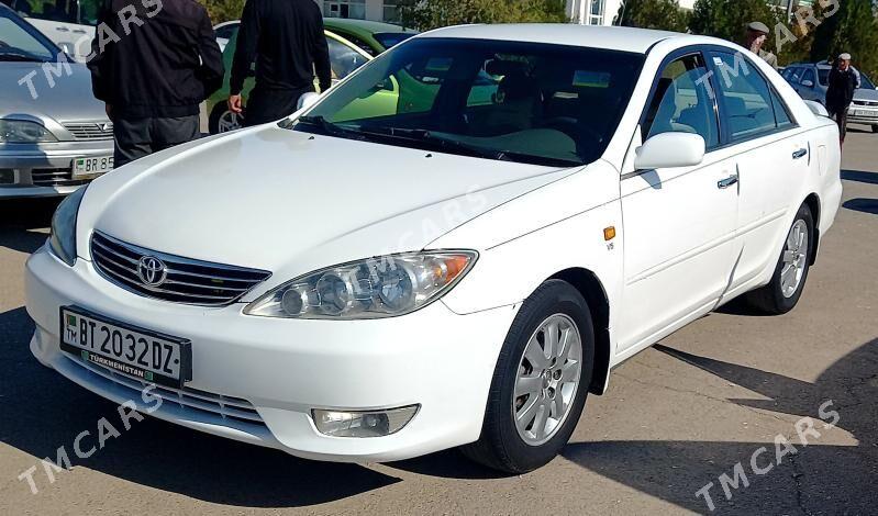 Toyota Camry 2003 - 121 000 TMT - Гурбансолтан Едже - img 4