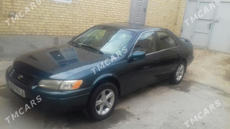 Toyota Camry 1998 - 94 000 TMT - Туркменабат - img 2