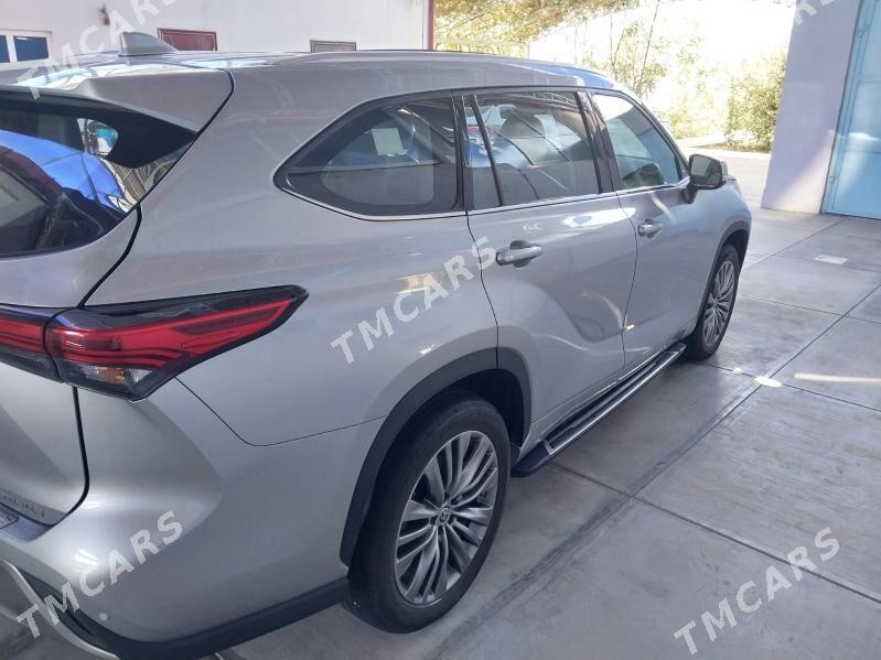 Toyota Highlander 2021 - 700 000 TMT - Aşgabat - img 3