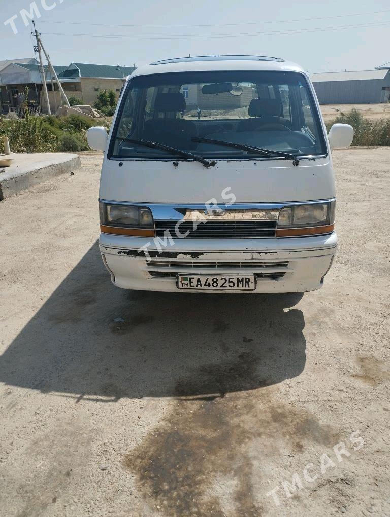 Toyota Hiace 1992 - 37 000 TMT - Mary - img 2