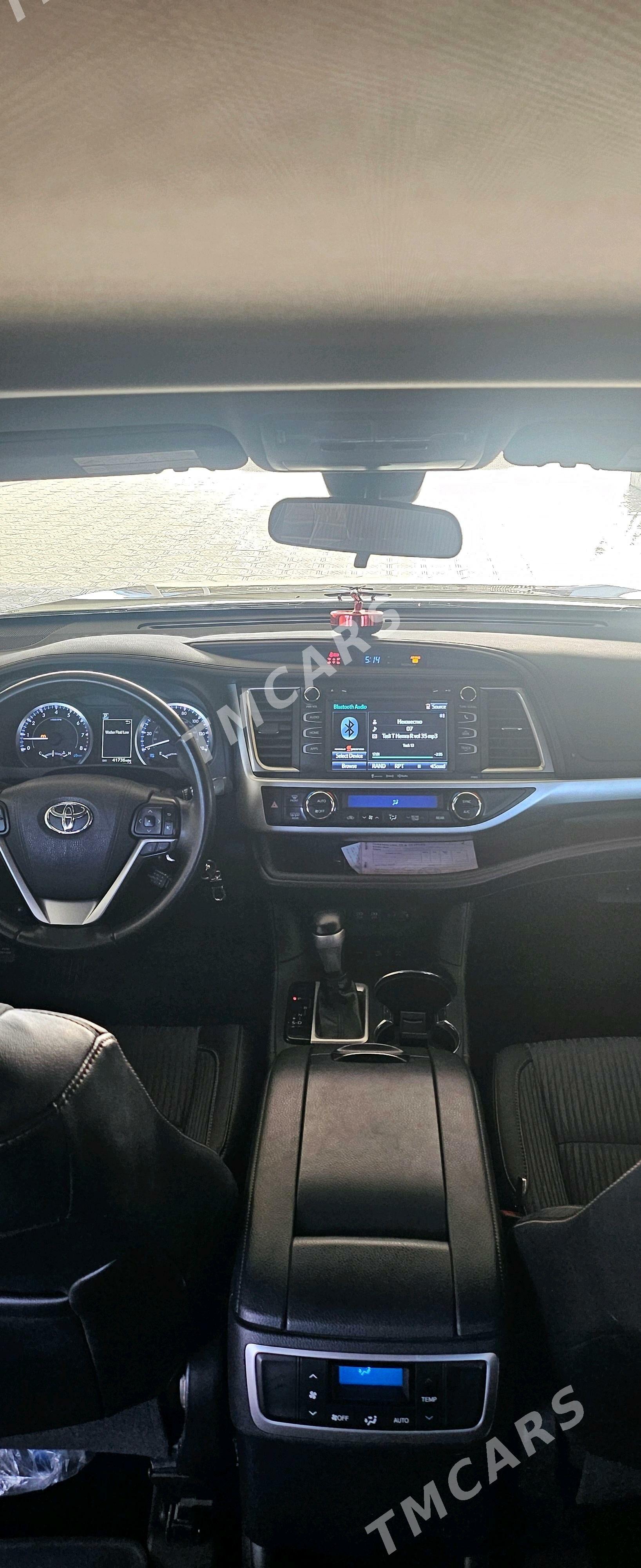 Toyota Highlander 2019 - 375 000 TMT - Мары - img 6