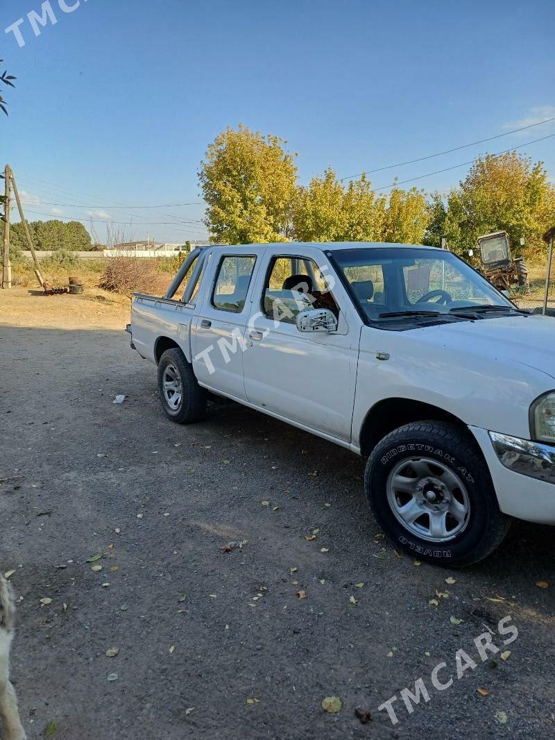 Nissan Navara 2007 - 140 000 TMT - Кëши - img 3