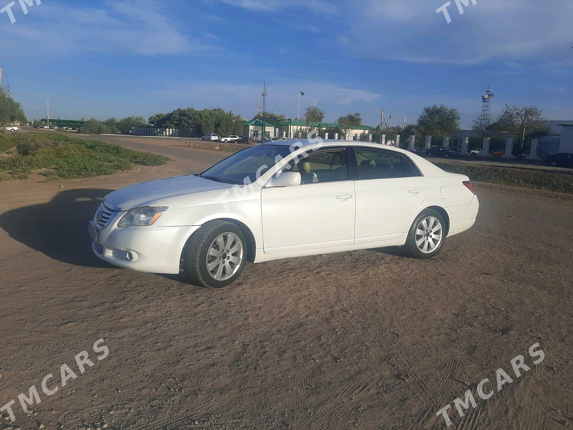 Toyota Avalon 2006 - 100 000 TMT - Дашогуз - img 3