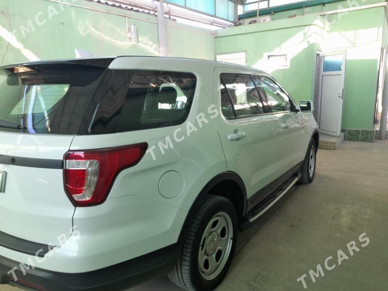 Ford Explorer 2019 - 367 000 TMT - Aşgabat - img 6