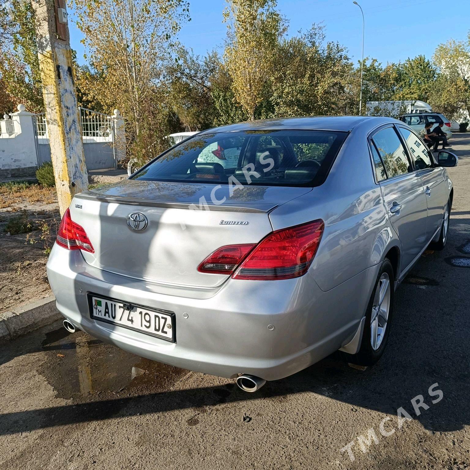 Toyota Avalon 2006 - 140 000 TMT - Дашогуз - img 2