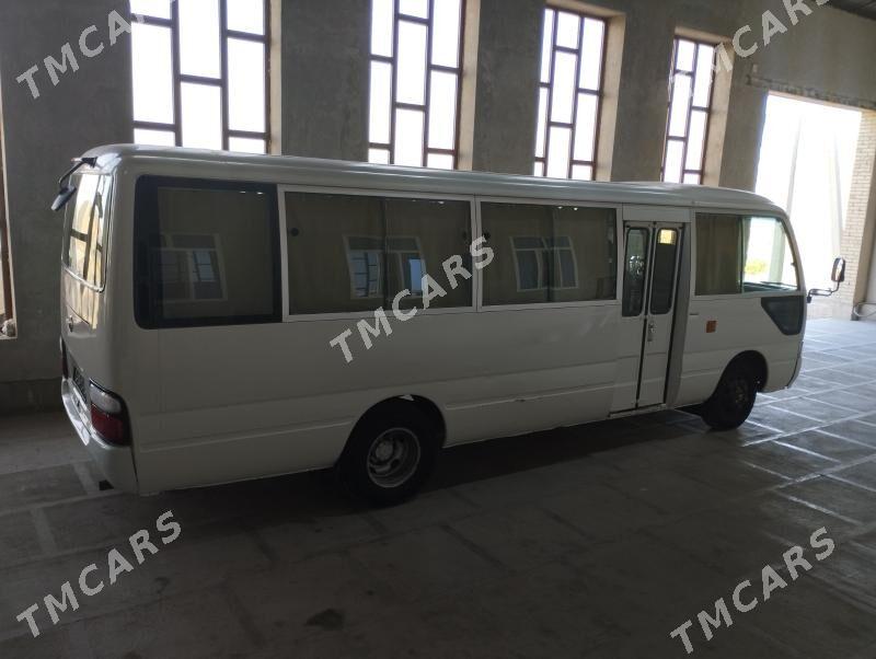 Toyota Coaster 2008 - 300 000 TMT - Туркменабат - img 6