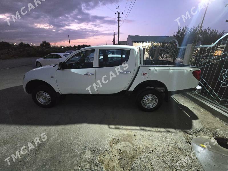 Mitsubishi L200 2010 - 175 000 TMT - Arzuw - img 4