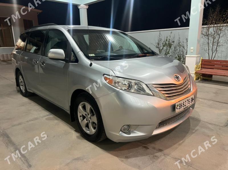 Toyota Sienna 2014 - 300 000 TMT - Balkanabat - img 7