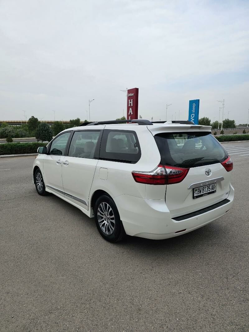 Toyota Sienna 2018 - 495 000 TMT - Arzuw - img 5