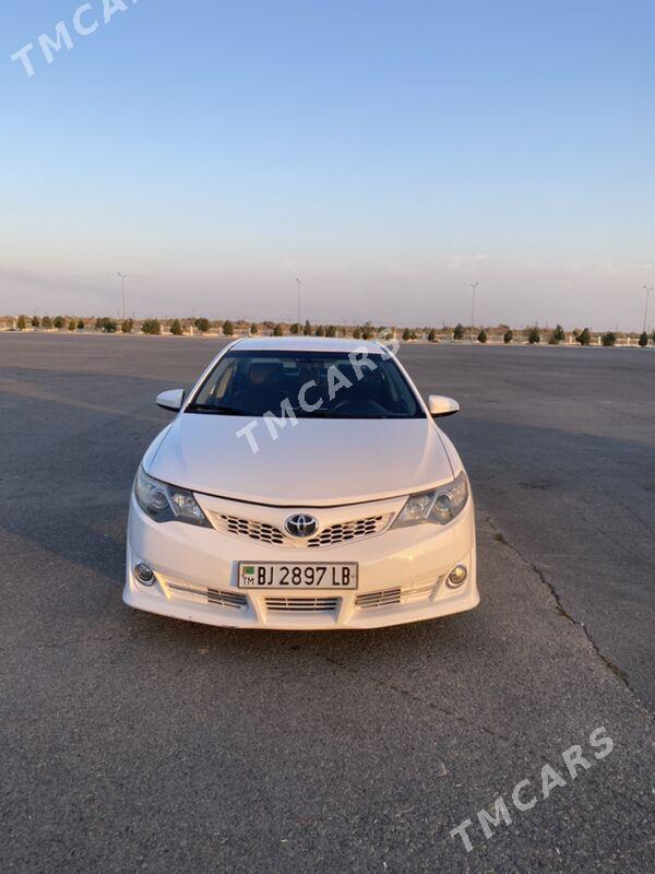 Toyota Camry 2013 - 165 000 TMT - Туркменабат - img 3