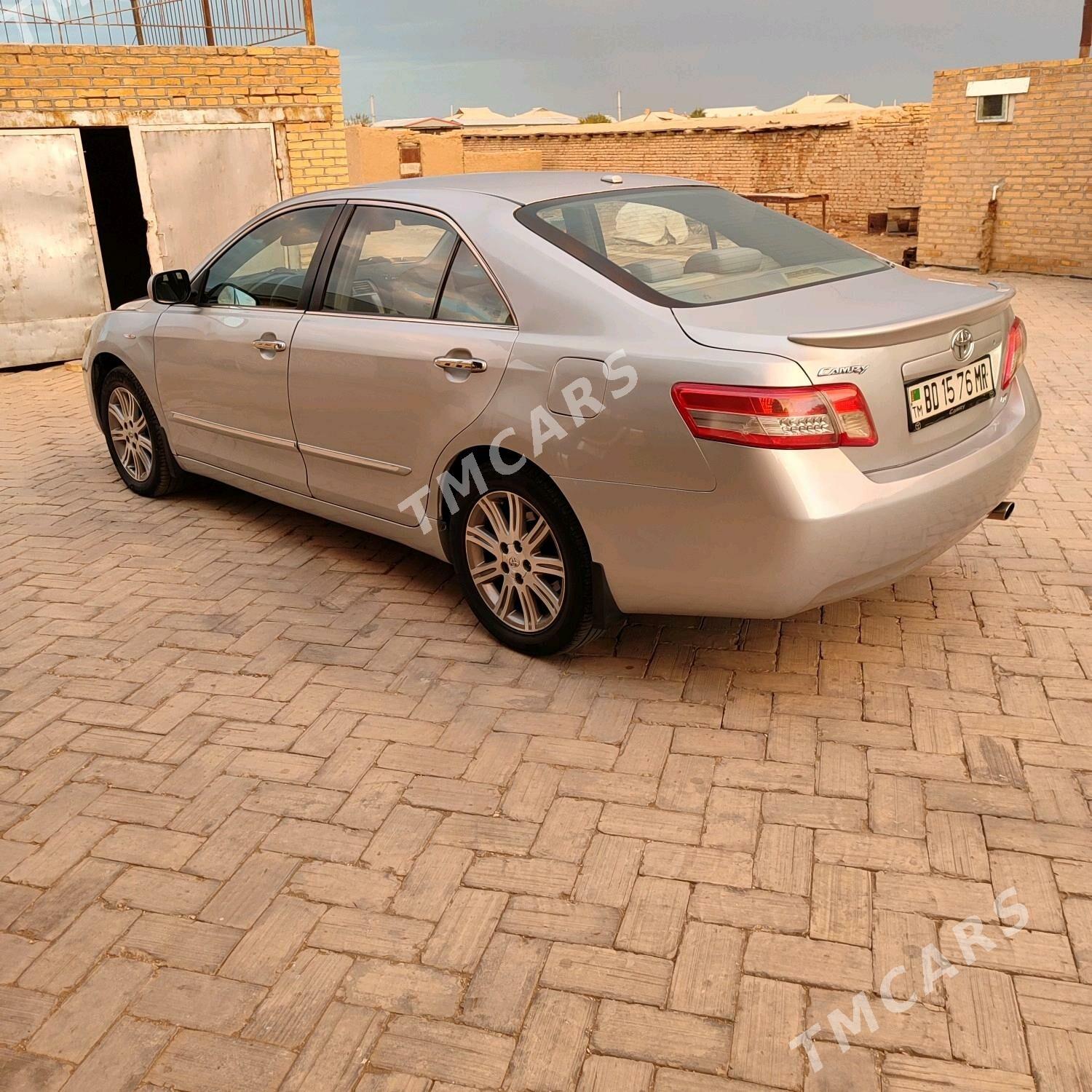 Toyota Camry 2009 - 125 000 TMT - Baýramaly - img 5