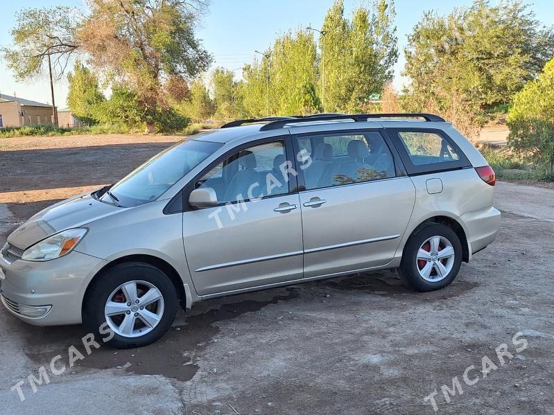 Toyota Sienna 2005 - 180 000 TMT - Гурбансолтан Едже - img 2