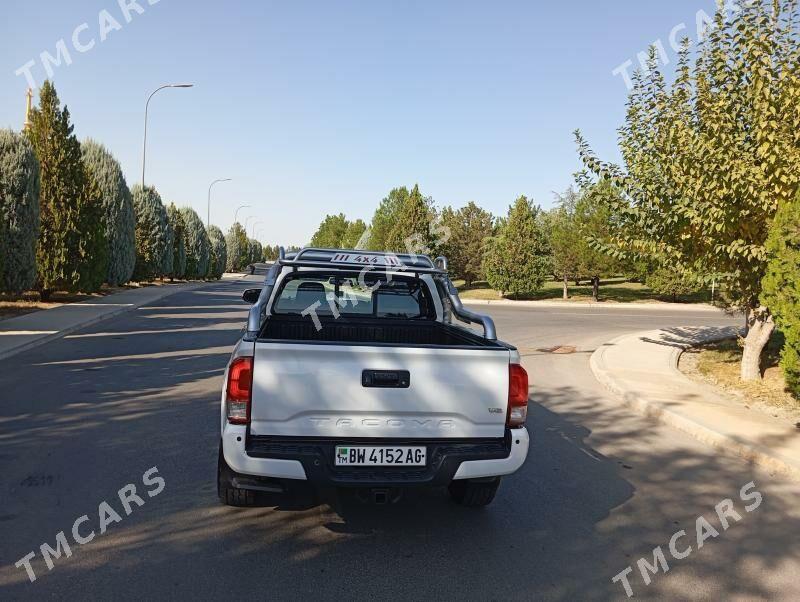 Toyota Tacoma 2016 - 380 000 TMT - Aşgabat - img 3