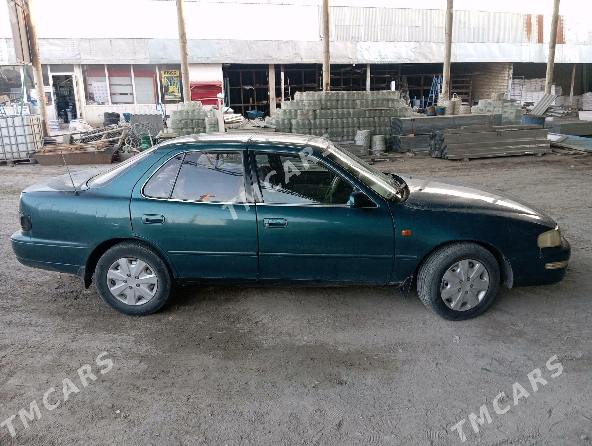 Toyota Camry 1994 - 45 000 TMT - Мургап - img 4