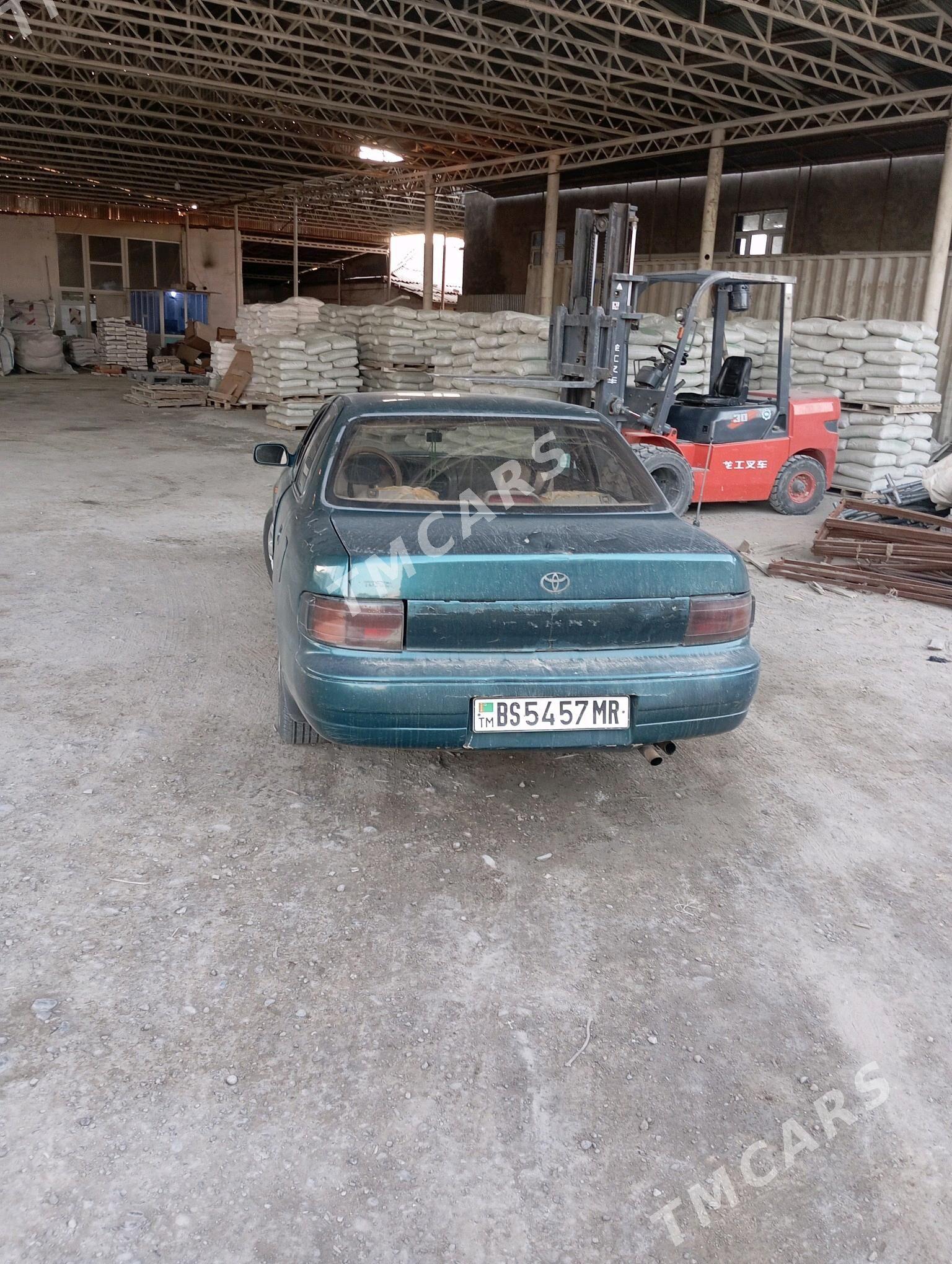 Toyota Camry 1994 - 45 000 TMT - Мургап - img 5