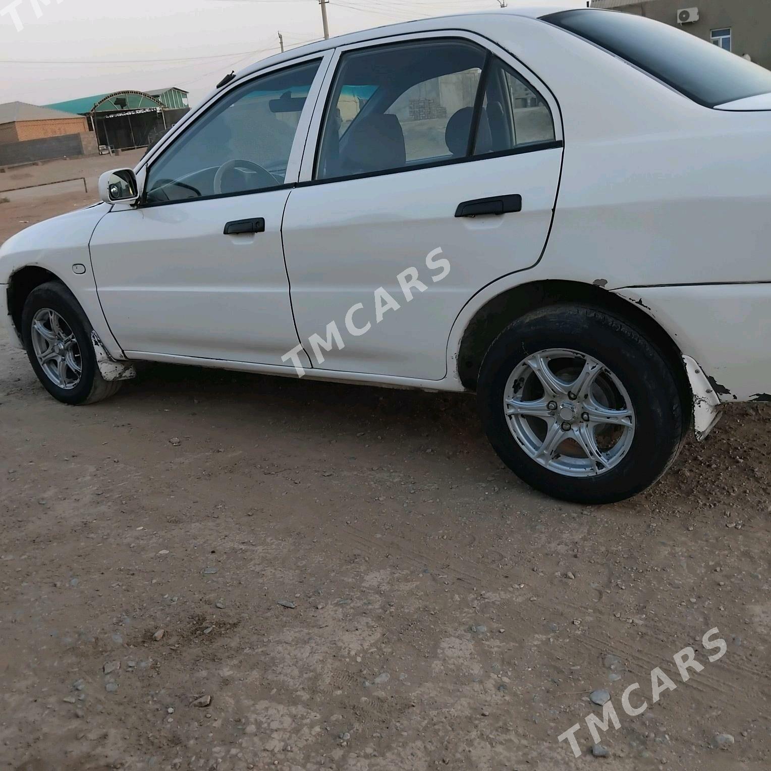 Mitsubishi Lancer 1998 - 35 000 TMT - Ак-Бугдайский этрап - img 5