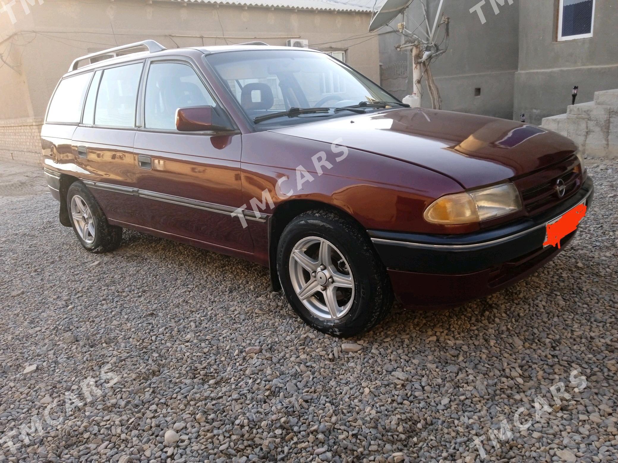 Opel Astra 1993 - 34 000 TMT - Мары - img 6