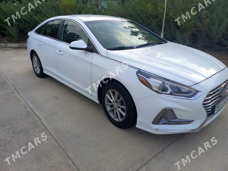 Hyundai Sonata 2018 - 200 000 TMT - 30 mkr - img 2