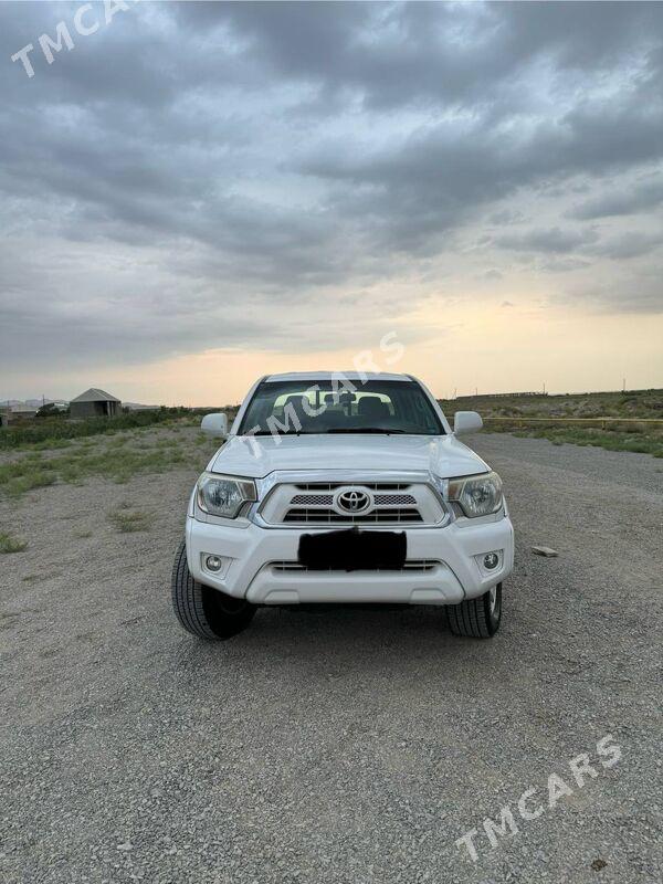 Toyota Tacoma 2015 - 379 000 TMT - Ашхабад - img 2