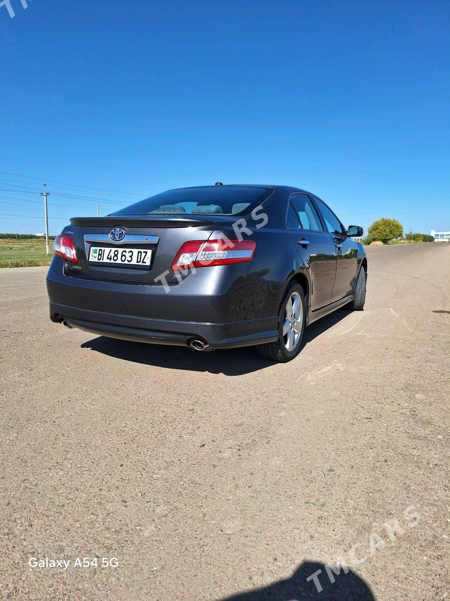 Toyota Camry 2010 - 165 000 TMT - Köneürgenç - img 5