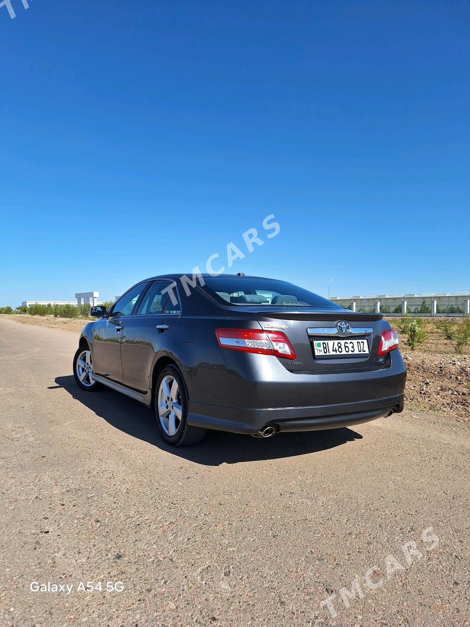 Toyota Camry 2010 - 165 000 TMT - Köneürgenç - img 6