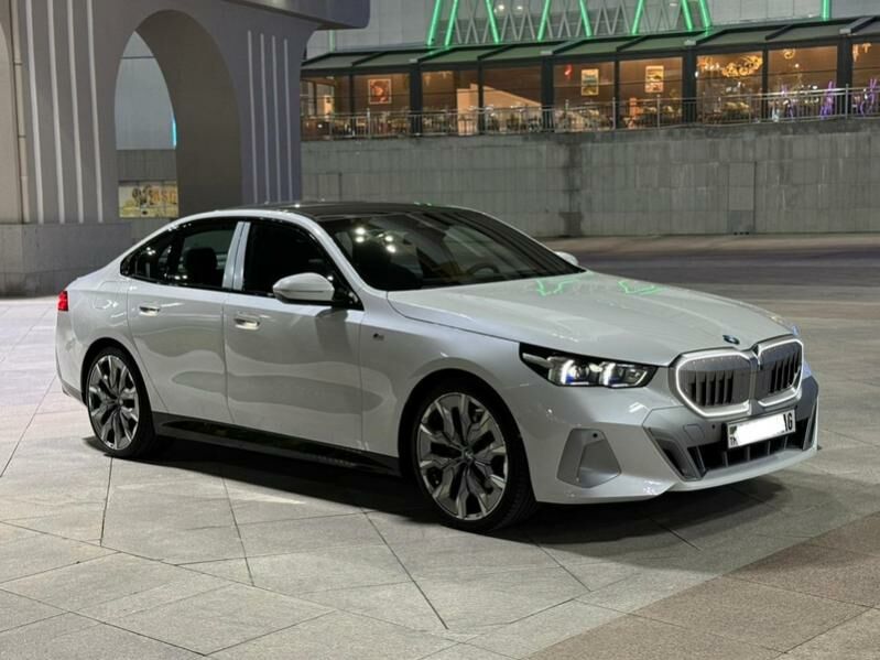 BMW 5 Series 2024 - 2 500 000 TMT - Ашхабад - img 5