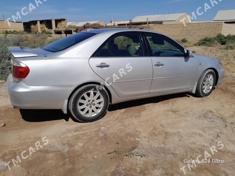 Toyota Camry 2005 - 150 000 TMT - Garabekewül - img 3