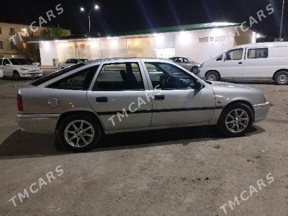 Opel Vectra 1994 - 41 000 TMT - 6 mkr - img 2