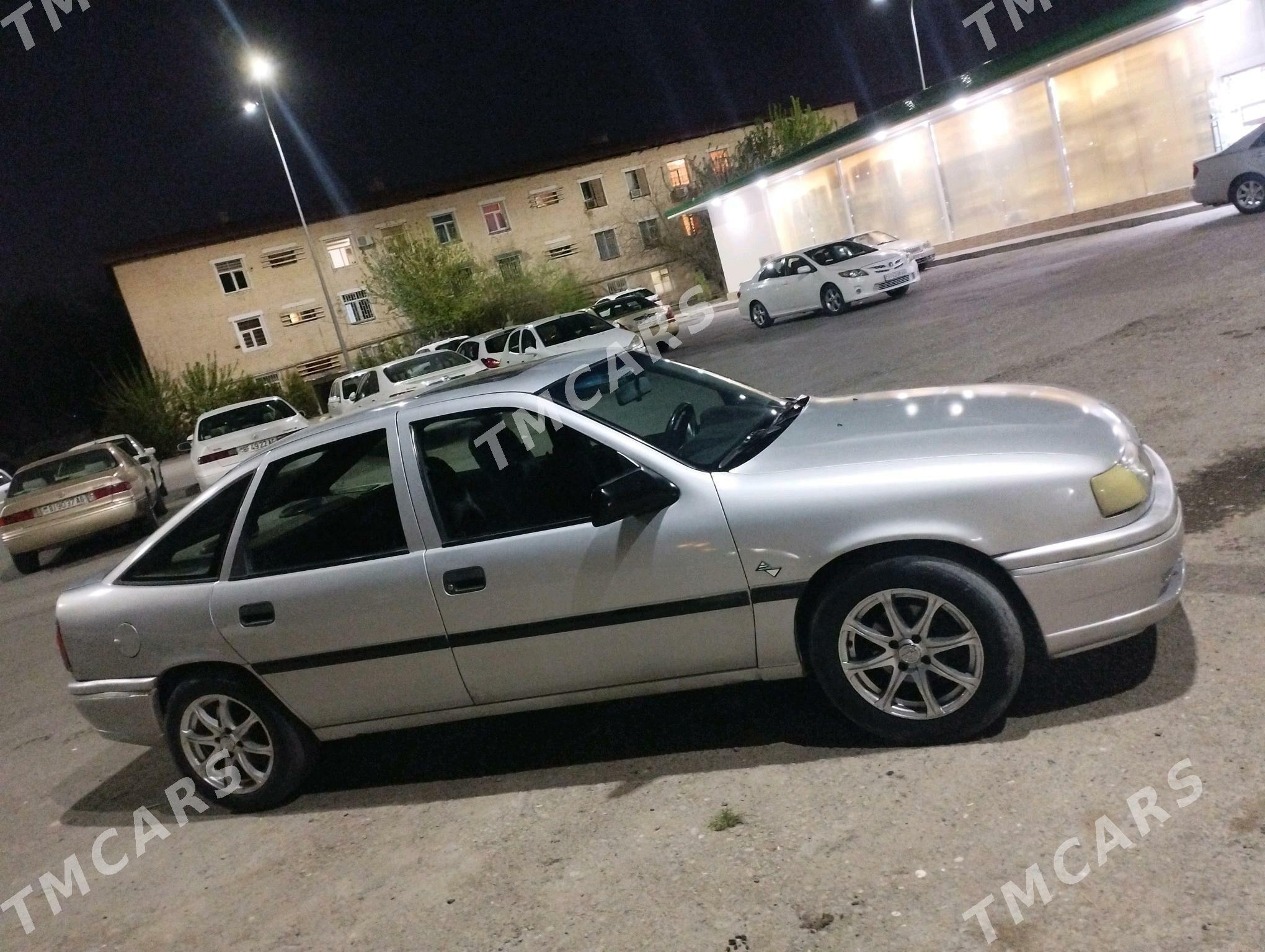 Opel Vectra 1994 - 41 000 TMT - 6 mkr - img 8