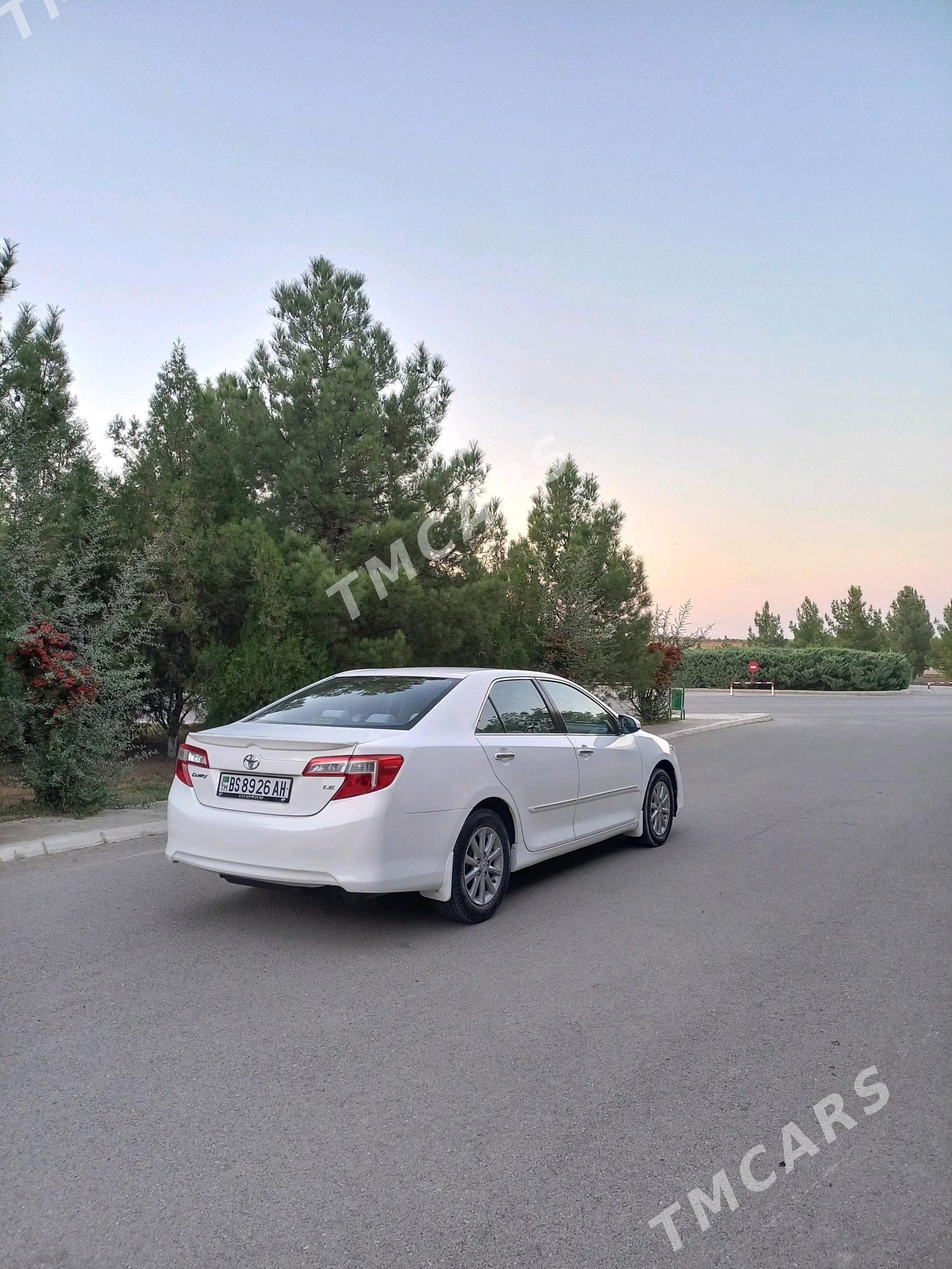 Toyota Camry 2012 - 150 000 TMT - Бахарден - img 3