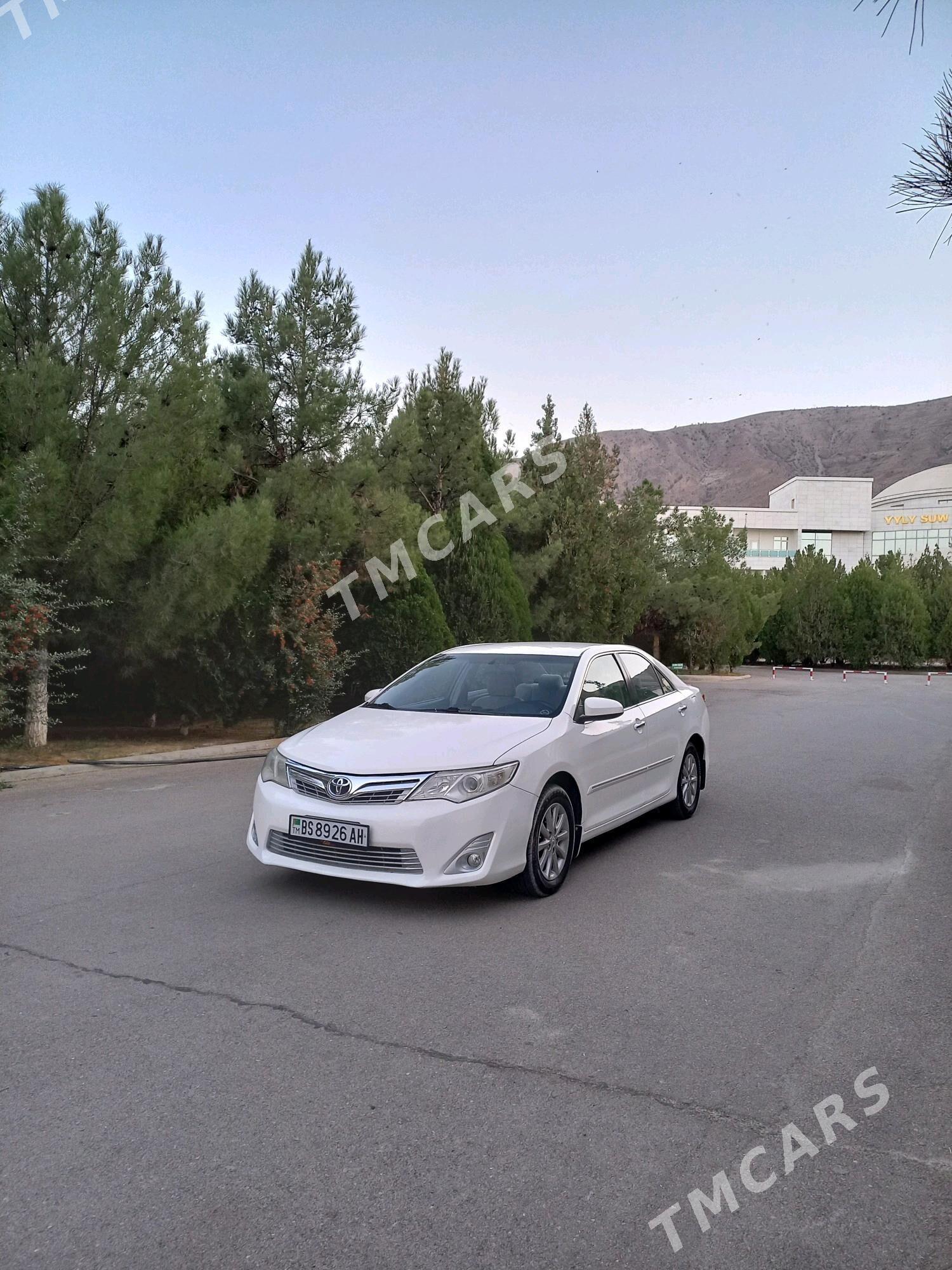 Toyota Camry 2012 - 150 000 TMT - Бахарден - img 4