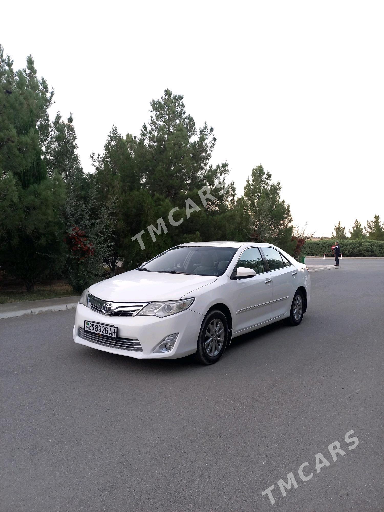 Toyota Camry 2012 - 150 000 TMT - Бахарден - img 8