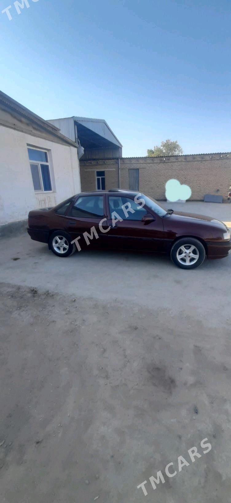 Opel Vectra 1993 - 29 000 TMT - Mary - img 3