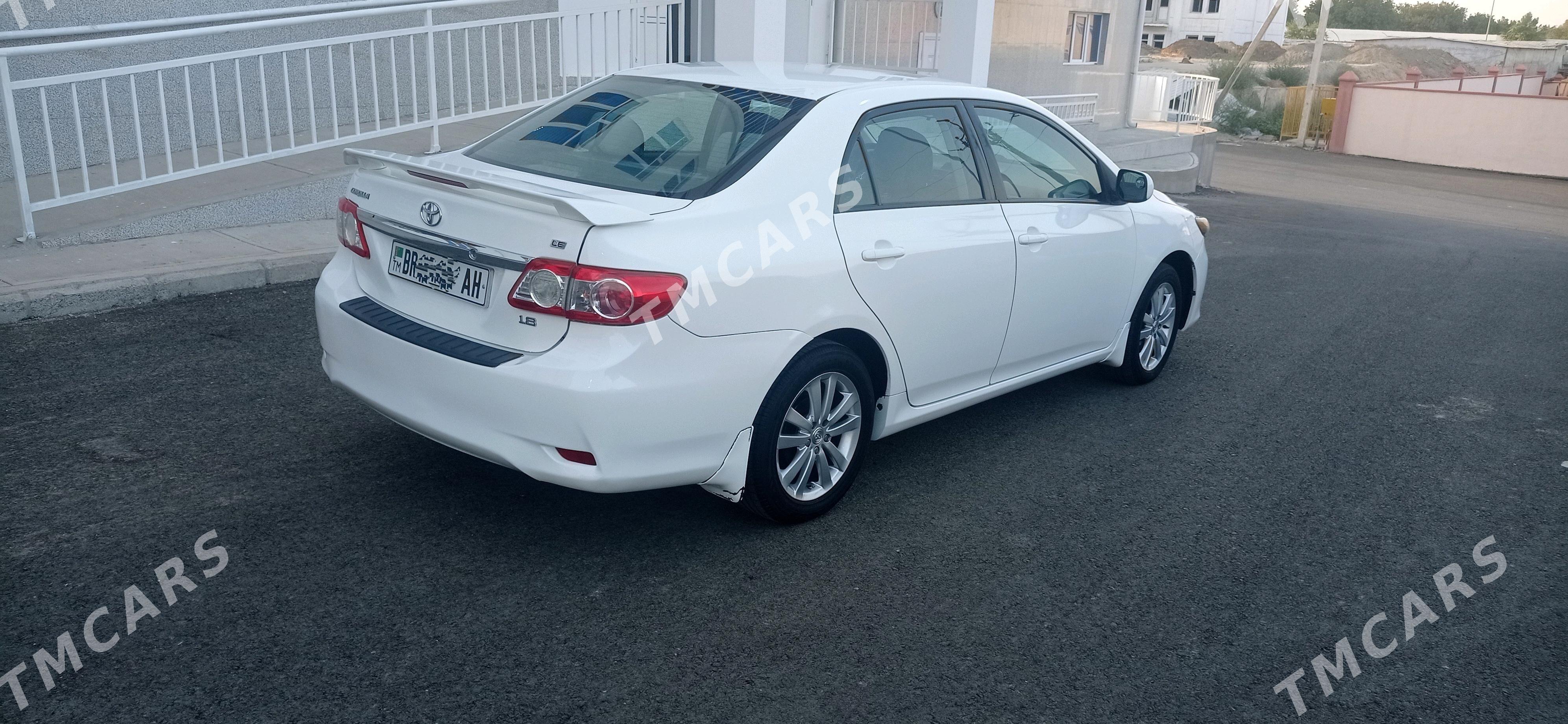 Toyota Corolla 2013 - 150 000 TMT - Теджен - img 3