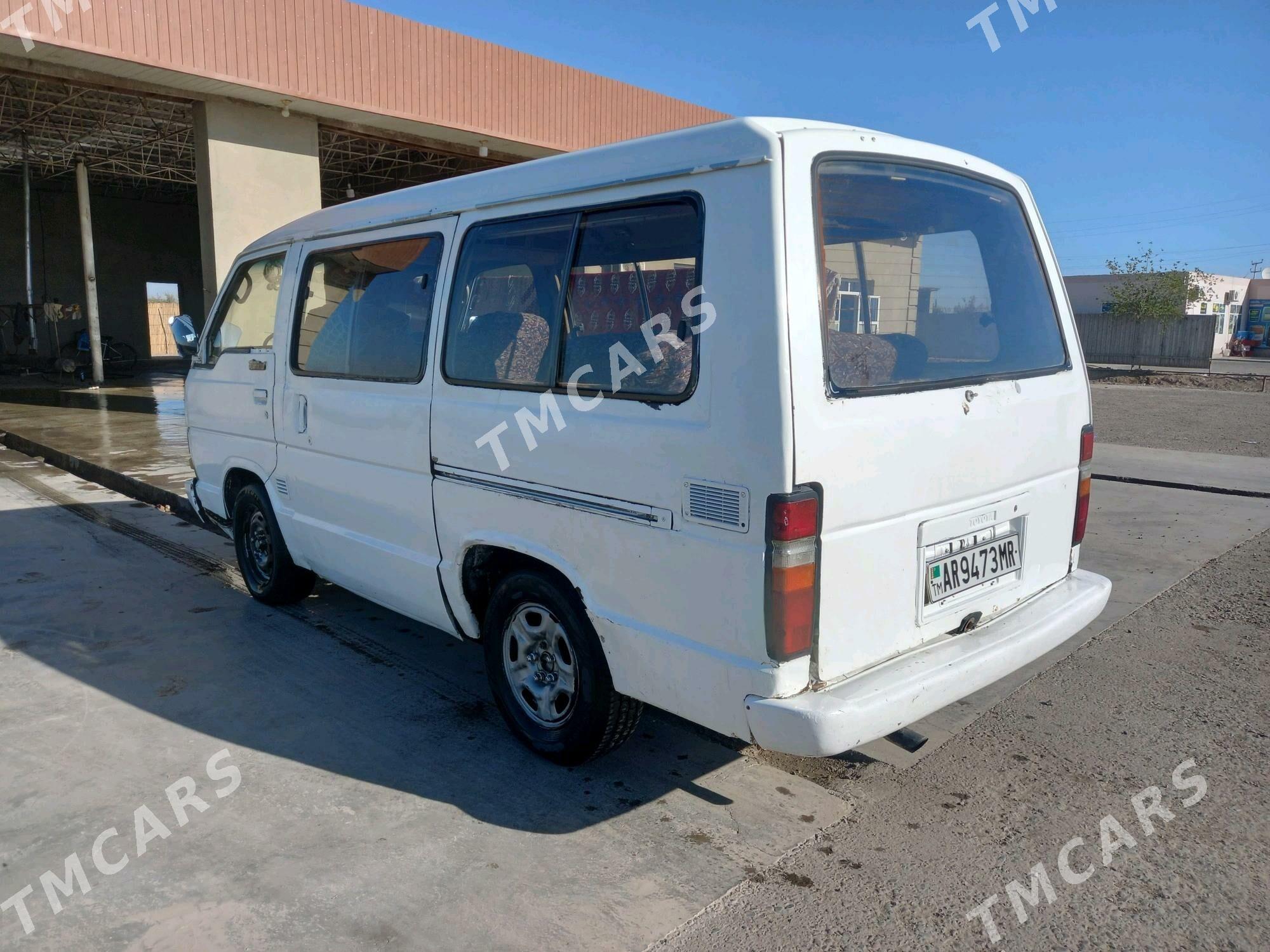 Toyota Hiace 1989 - 30 000 TMT - Sakarçäge - img 4