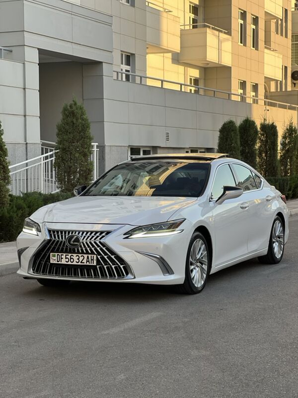 Lexus ES 350 2019 - 595 000 TMT - Мары - img 7